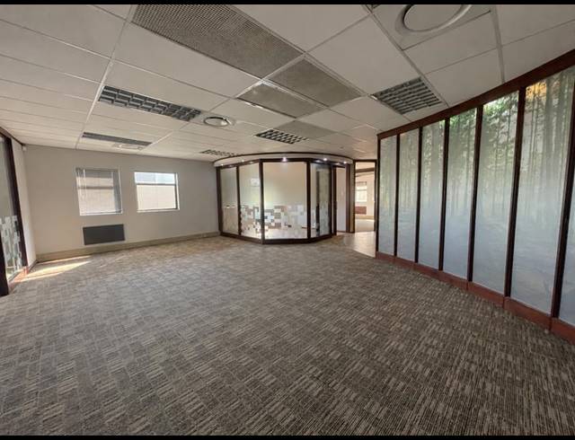 BUSINESS PROPERTY TO RENT IN FAERIE GLEN